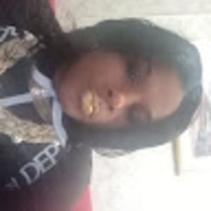 Meet your Posher, Lenora